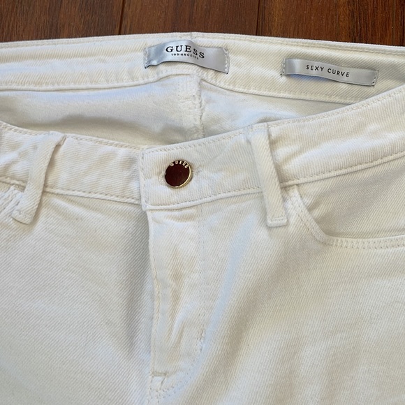 Guess sexy curve crop pants - Picture 2 of 3